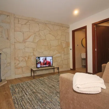 Casa Da Lameira I By Casas *