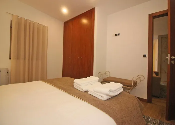 Casa Da Lameira I By Casas * 제어스